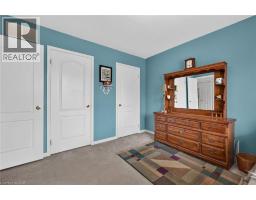 24 KENYON Crescent UnitNo. 44 - 26