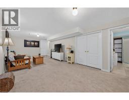 24 KENYON Crescent UnitNo. 44 - 31