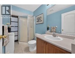 24 KENYON Crescent UnitNo. 44 - 34