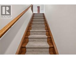 24 KENYON Crescent UnitNo. 44 - 35