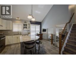 439 WOODROW Drive - 12