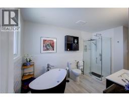 439 WOODROW Drive - 22