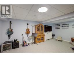 439 WOODROW Drive - 30
