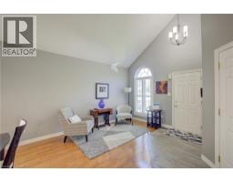 439 WOODROW Drive - 6