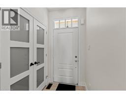 16 MACDONELL Road - 31