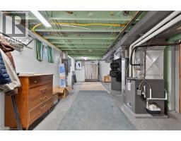 208 CARLTON Street - 38