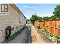 208 CARLTON Street - 43