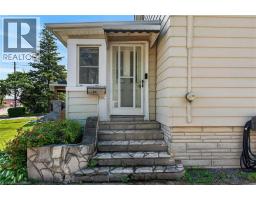208 CARLTON Street - 5