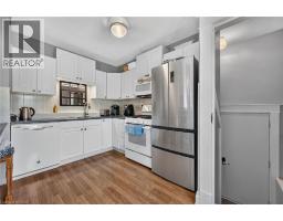 208 CARLTON Street - 6