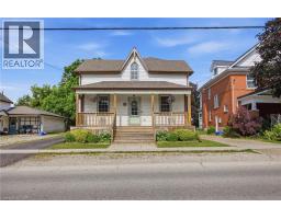 165 WOODSTOCK Street N - 1