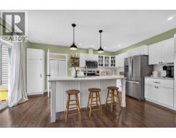 165 WOODSTOCK Street N - 12