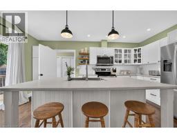 165 WOODSTOCK Street N - 14