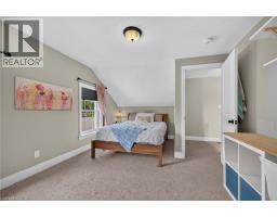 165 WOODSTOCK Street N - 31