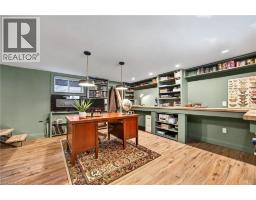 165 WOODSTOCK Street N - 35