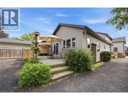 165 WOODSTOCK Street N - 47