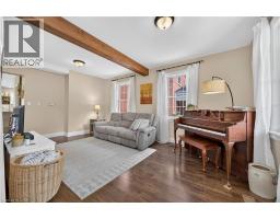 165 WOODSTOCK Street N - 7