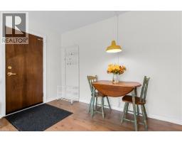 4 ROBINSON Street UnitNo. 14 - 5