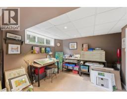 181 WOODSIDE Drive - 18