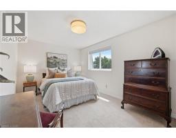 459 WOODVIEW Road UnitNo. 8 - 18