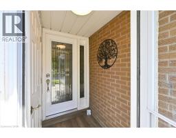 459 WOODVIEW Road UnitNo. 8 - 3