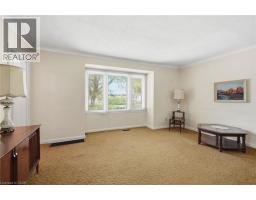 34 EATON Place - 5