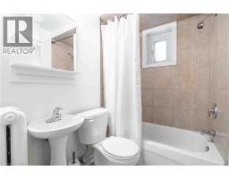 285 KING Street W UnitNo. 4 - 25
