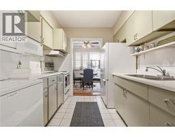 38 CHARLTON Avenue W UnitNo. 402 - 5