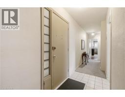 38 CHARLTON Avenue W UnitNo. 402 - 8