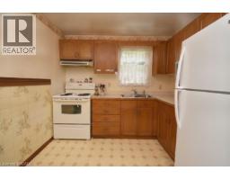 6 VISCOUNT Road - 5