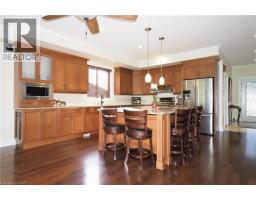 530 ST ANDREW Street E - 15