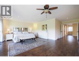 530 ST ANDREW Street E - 26