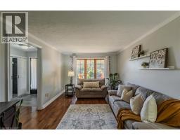 141 LYNNDALE Road - 14