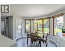 141 LYNNDALE Road - 19