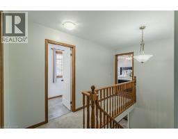 141 LYNNDALE Road - 29