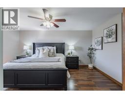 141 LYNNDALE Road - 38