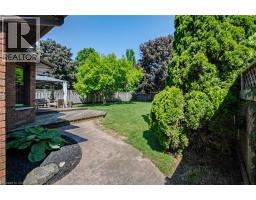 141 LYNNDALE Road - 49