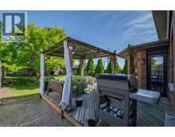 141 LYNNDALE Road - 7