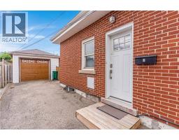 805 ROCKWAY Drive - 8