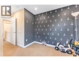70 WILLOWRUN Drive UnitNo. F1 - 21