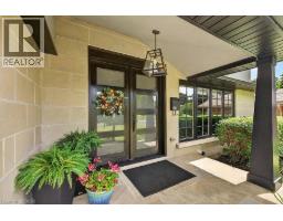 26 FREELAND Court - 2