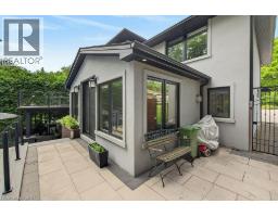 26 FREELAND Court - 35