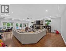 161 LLOYMINN Avenue - 21