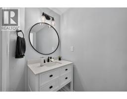 161 LLOYMINN Avenue - 22