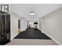 161 LLOYMINN Avenue - 40