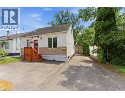 412 WELLAND Avenue - 2