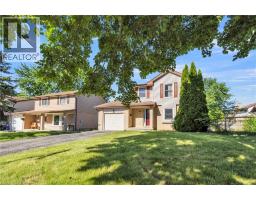 127 ACORN Crescent - 2