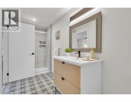 127 ACORN Crescent - 24
