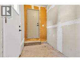 127 ACORN Crescent - 35