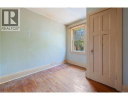 23 EDGEMONT Street N - 14