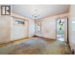 23 EDGEMONT Street N - 9